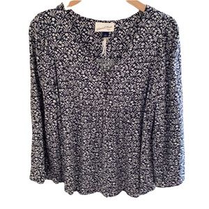 Universal Thread Boho Floral Print Flowy Top With Bell Sleeves